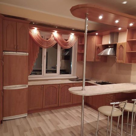 Двухкомнатная Квартира С Кухней Студией Бровары. Eksteriør billede